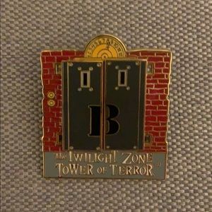 Stitch Twilight Zone Tower of Terror Pin